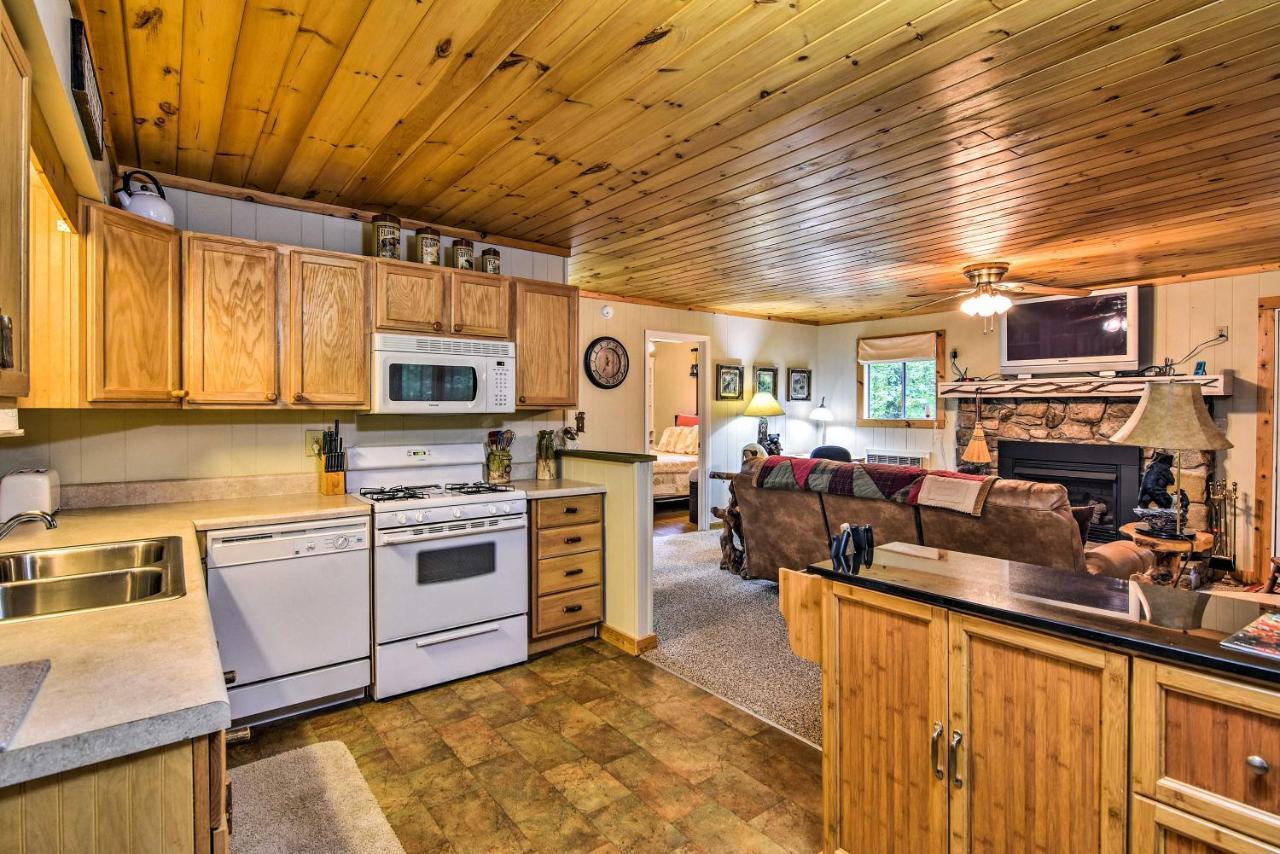 Robbinsville Cabin With Deck 3 Mi To Fontana Lake! Dış mekan fotoğraf